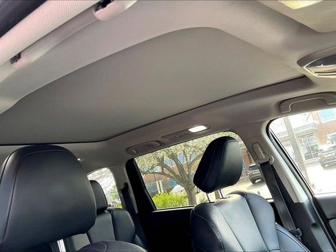 Certified 2023 Subaru Ascent Limited w/ Technology Package AWD/4WD image 25
