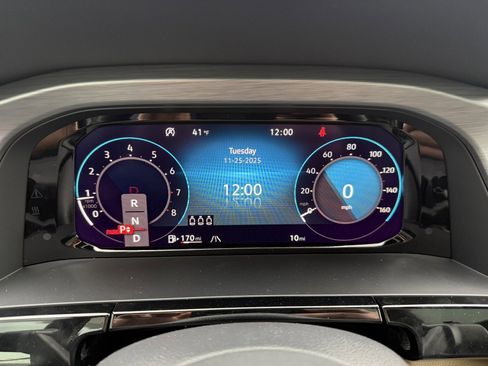 New 2026 Volkswagen Atlas Cross Sport SE image 16