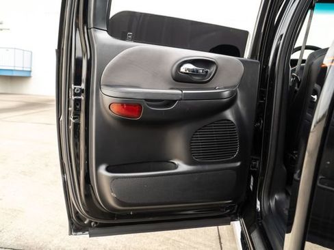 Used 2002 Ford F150 Harley-Davidson image 17