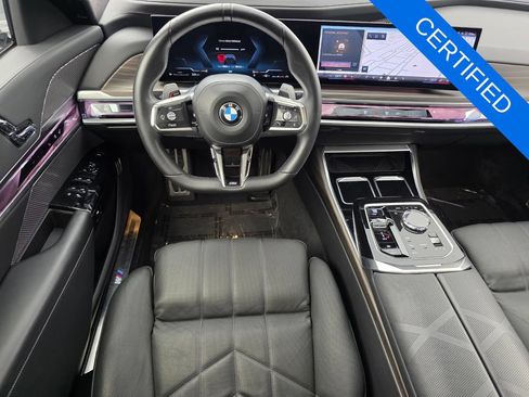 Used 2024 BMW 760i xDrive w/ Executive Package AWD/4WD image 13