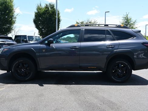 Used 2023 Subaru Outback Wilderness AWD/4WD image 6