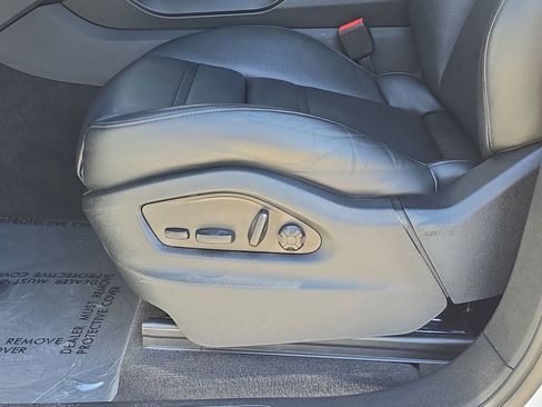 Certified 2024 Porsche Cayenne S image 22