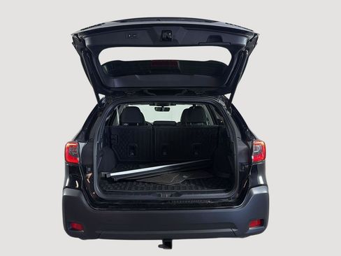 Used 2023 Subaru Outback Onyx Edition AWD/4WD image 11