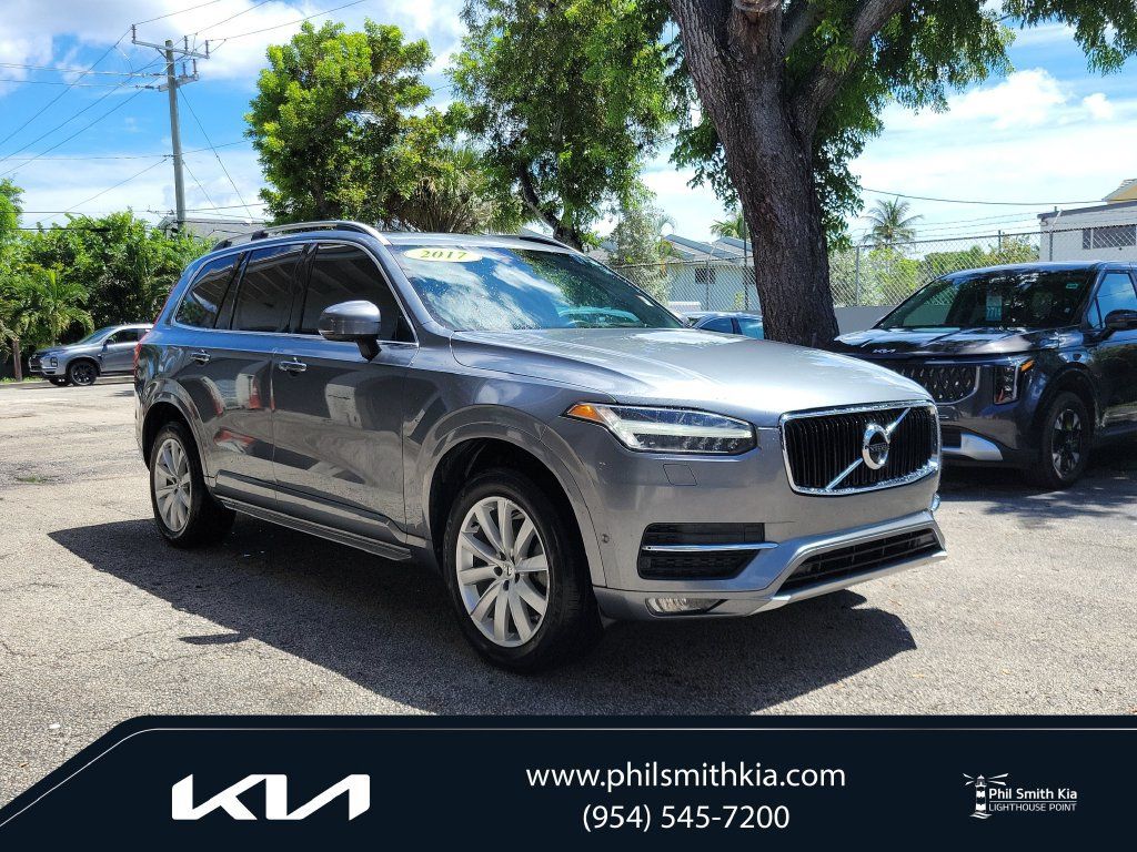 Used 2017 Volvo XC90 T6 Momentum w/ Vision Package AWD/4WD image 1