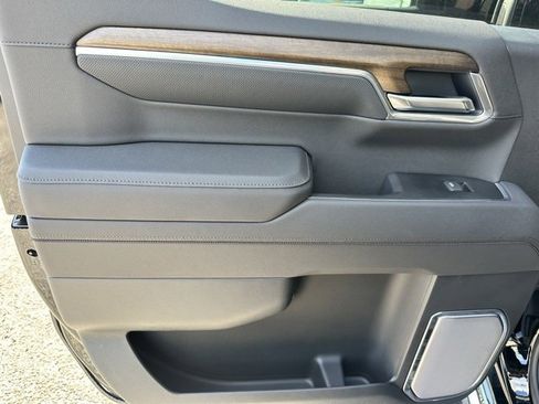 New 2026 Chevrolet Silverado 1500 High Country w/ Technology Package image 17