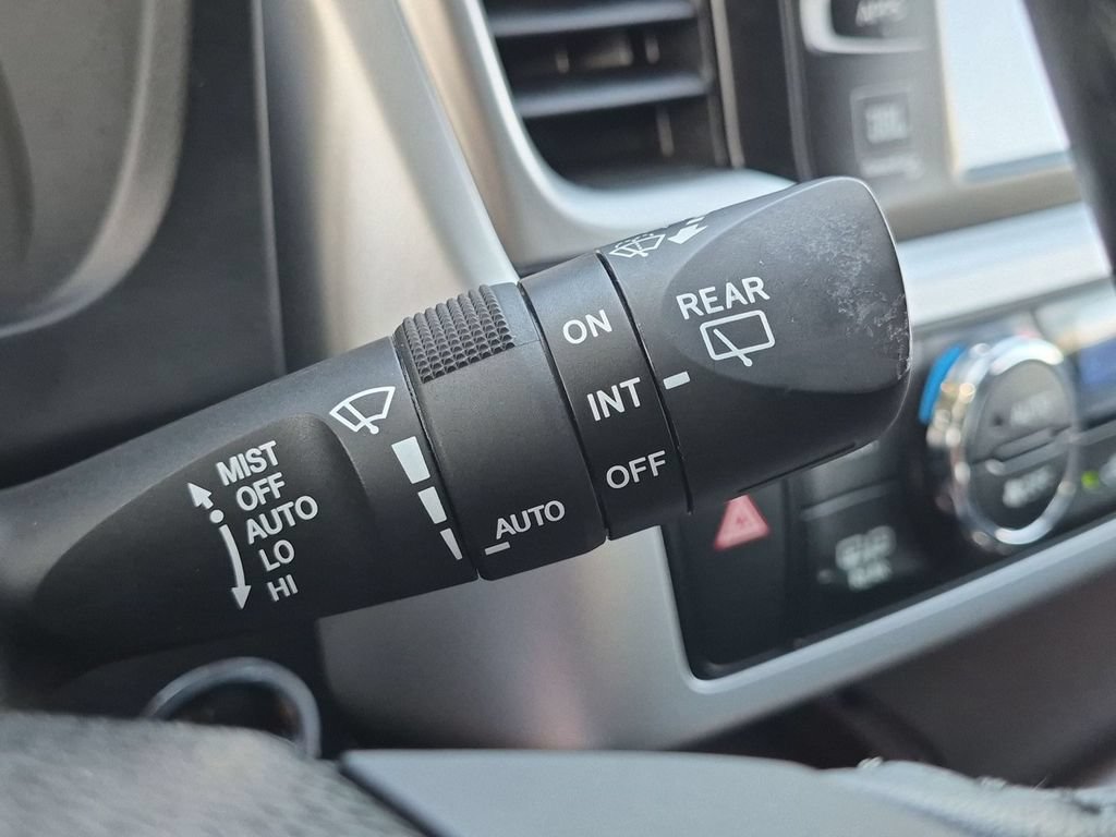 Used 2016 Toyota Highlander Limited Platinum AWD/4WD image 22