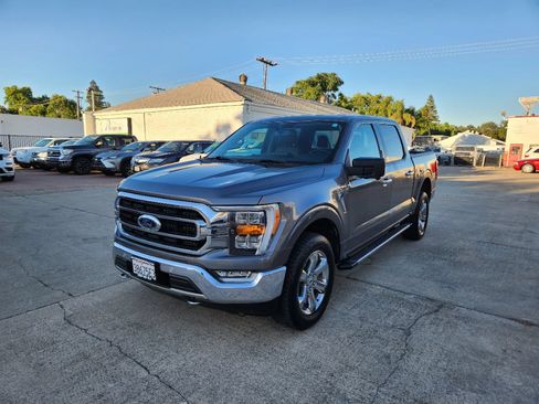 Used 2021 Ford F150 XLT w/ Equipment Group 302A High AWD/4WD image 2