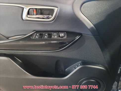 Certified 2018 Toyota Mirai image 18