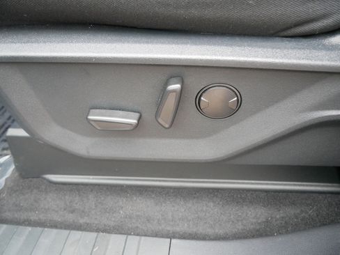 New 2025 Ford F150 XLT w/ Equipment Group 302A MID image 19