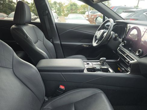 Used 2024 Lexus RX 350 Premium Plus image 9