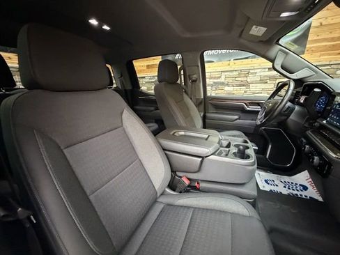 Used 2022 Chevrolet Silverado 1500 LT image 15