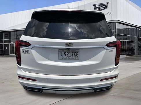 Used 2020 Cadillac XT6 Premium Luxury FWD image 10