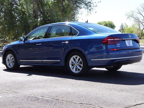 Used 2017 Volkswagen Passat 1.8T S FWD image 7