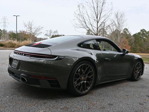 Certified 2021 Porsche 911 Carrera 4S image 10