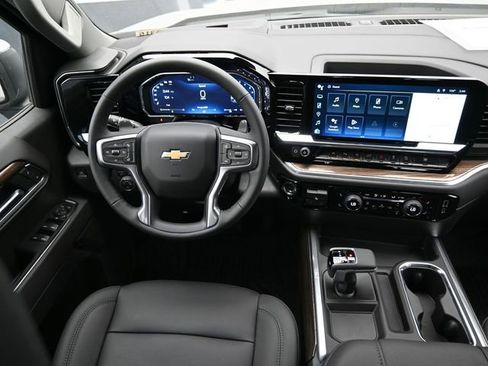 New 2026 Chevrolet Silverado 1500 LT image 26