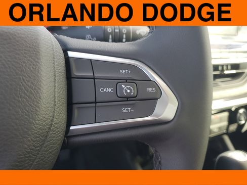 New 2026 Jeep Compass Latitude image 15