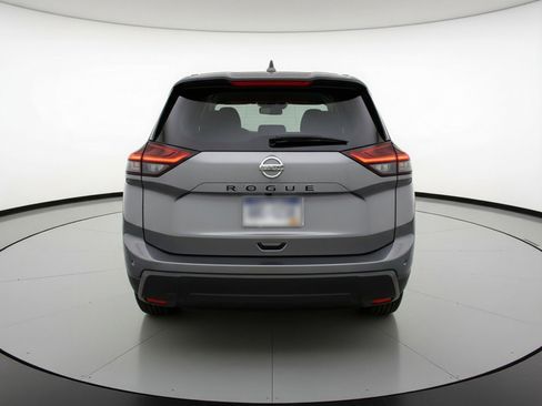 Used 2025 Nissan Rogue SV FWD image 7