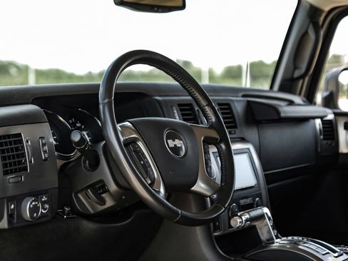 Used 2009 HUMMER H2 Luxury AWD/4WD image 44