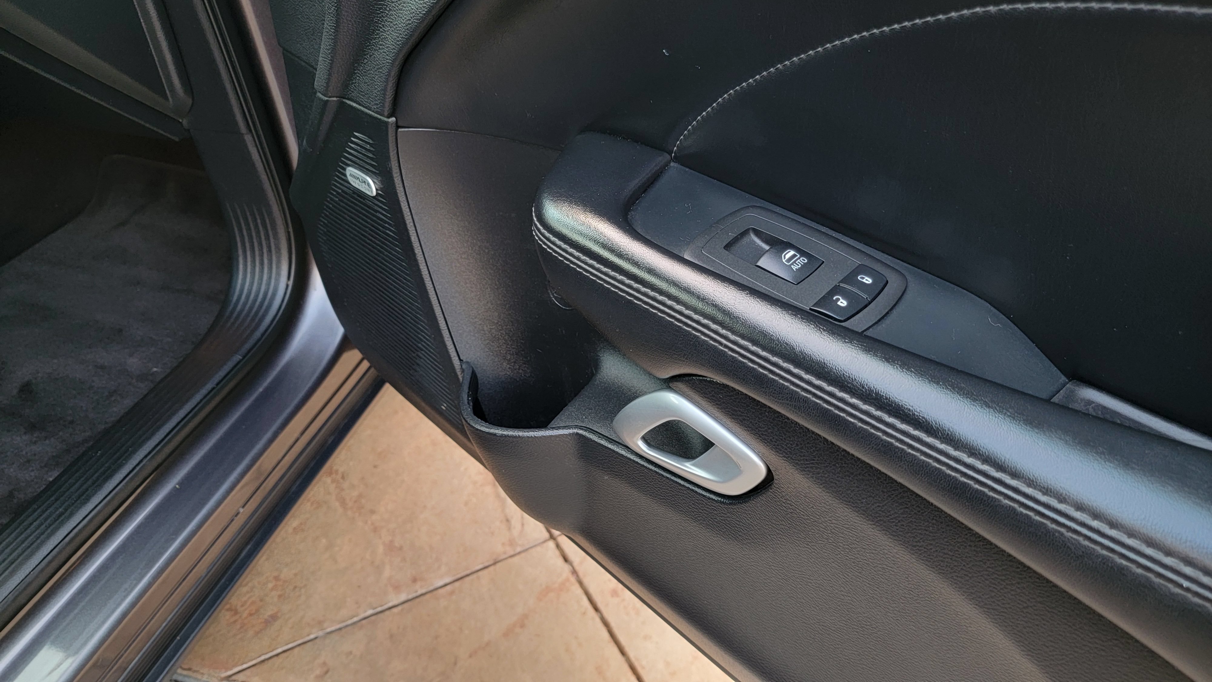 Used 2019 Dodge Challenger R/T w/ Plus Package RWD image 38
