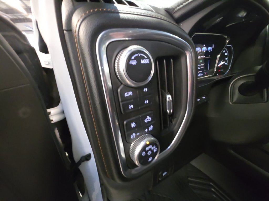 Used 2020 GMC Sierra 1500 AT4 w/ AT4 Premium Package AWD/4WD image 31