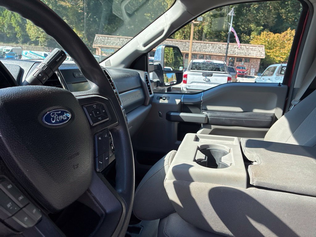 Used 2017 Ford F350 XLT w/ XLT Premium Package AWD/4WD image 20