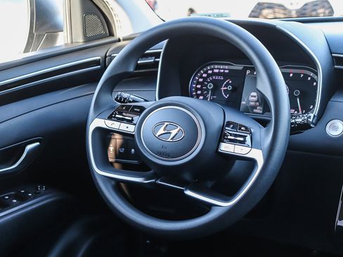 Used 2023 Hyundai Tucson SEL image 15