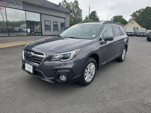 Used 2019 Subaru Outback 2.5i Premium AWD/4WD image 3
