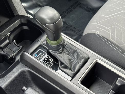 Used 2021 Toyota Tacoma TRD Off-Road w/ Technology Package image 20