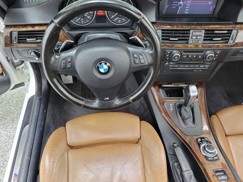 Used 2013 BMW 335i Convertible RWD image 13