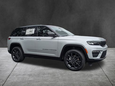 New 2025 Jeep Grand Cherokee Limited image 2