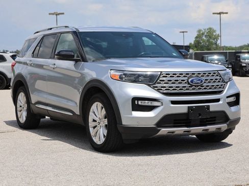 Used 2020 Ford Explorer Limited AWD/4WD image 4