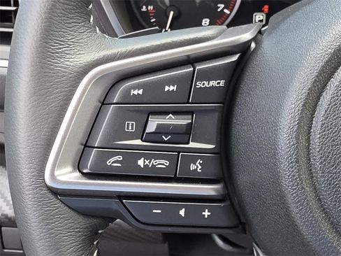 Certified 2025 Subaru Ascent Premium image 27