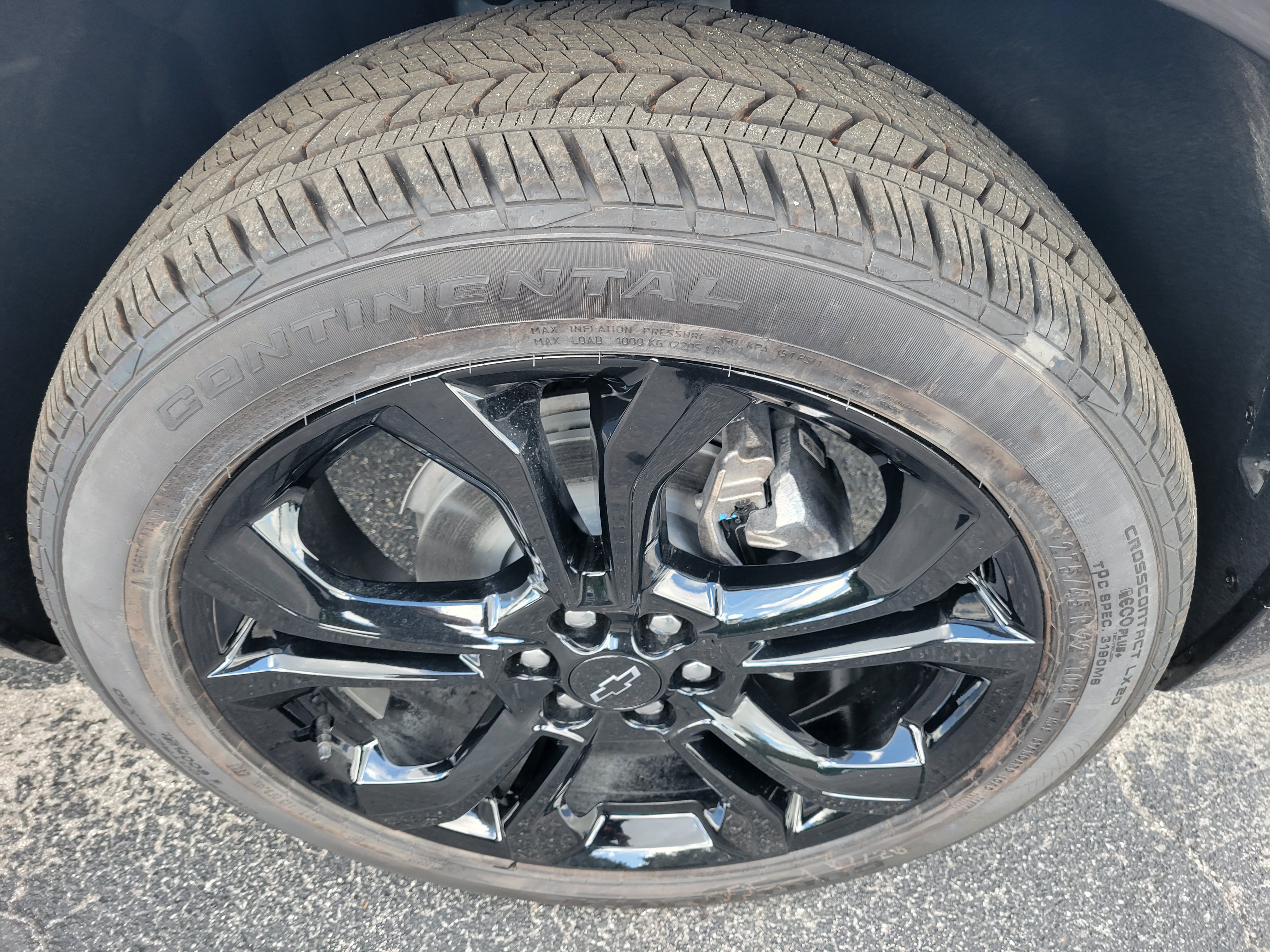 New 2027 Chevrolet Traverse RS w/ LPO, Floor Liner Package FWD image 42