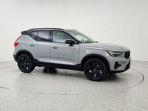 New 2026 Volvo XC40 B5 Ultra w/ Climate Package AWD/4WD image 3
