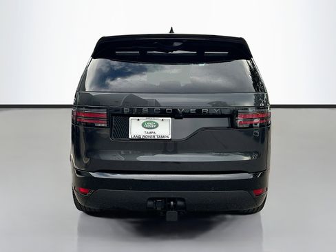 New 2025 Land Rover Discovery Dynamic SE image 5