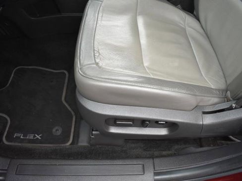 Used 2017 Ford Flex SEL w/ Equipment Group 202A image 30