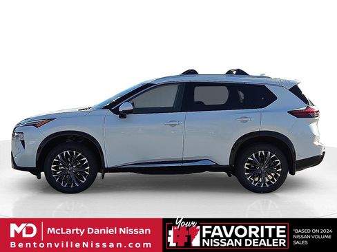 New 2026 Nissan Rogue Platinum w/ Platinum Premium Package AWD/4WD image 3