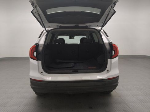 Used 2018 GMC Terrain SLE w/ Driver Convenience Package image 29