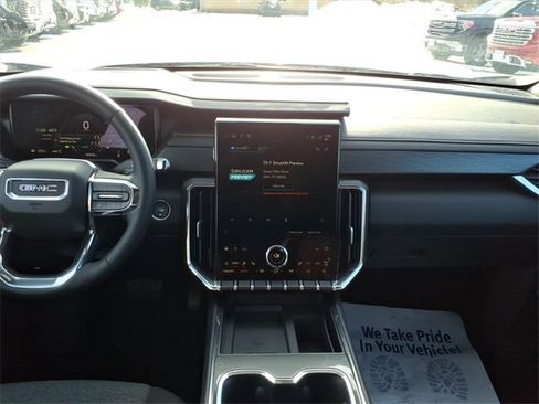 Used 2025 GMC Acadia Elevation image 13