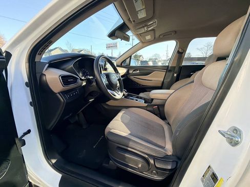 Used 2019 Hyundai Santa Fe SE FWD image 7