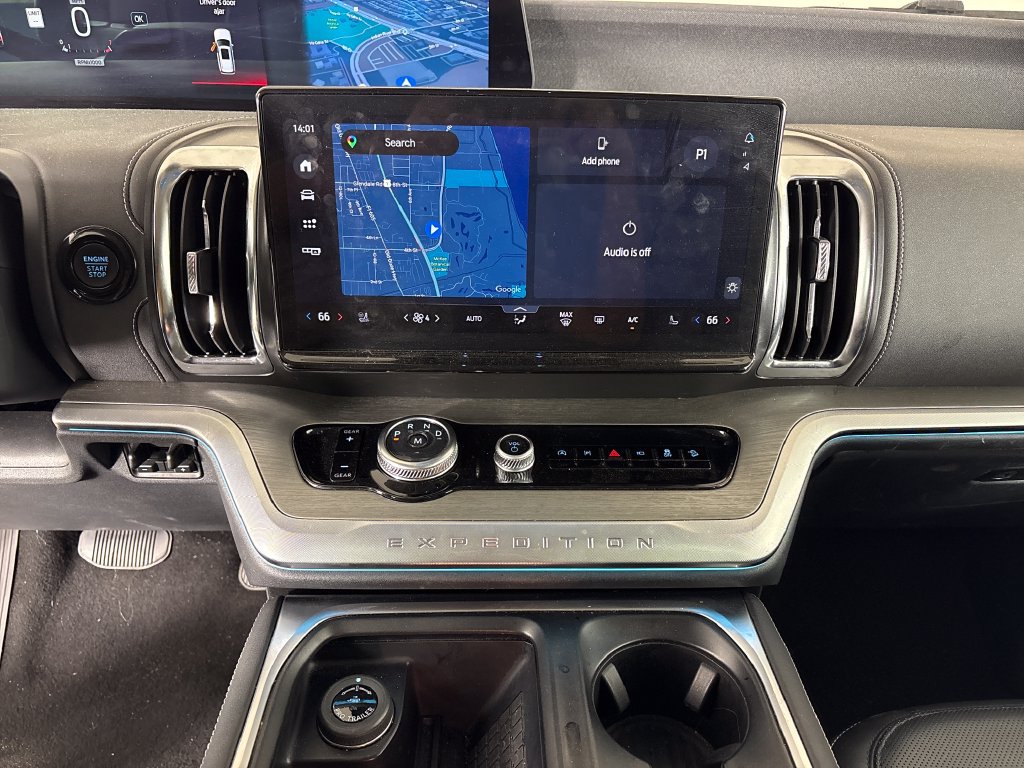 Certified 2025 Ford Expedition Platinum AWD/4WD image 30
