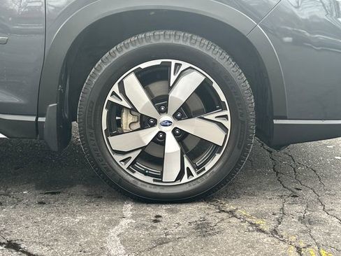 Used 2021 Subaru Forester Touring image 30