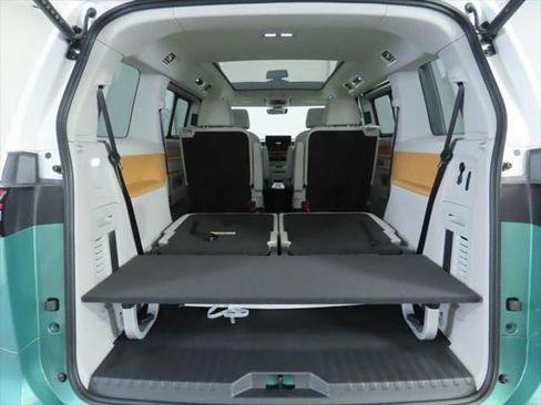 New 2025 Volkswagen ID. Buzz Pro S Plus image 29