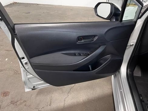 Used 2024 Toyota Corolla LE FWD image 24