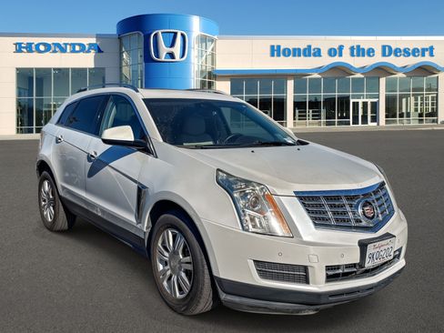 Used 2016 Cadillac SRX Luxury w/ Driver Awareness Package FWD image 1