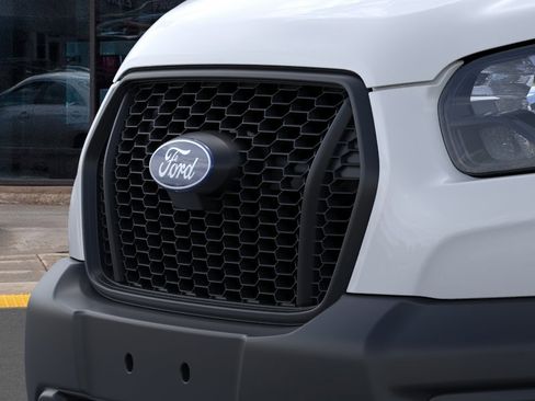 New 2026 Ford Transit 350 XL image 17