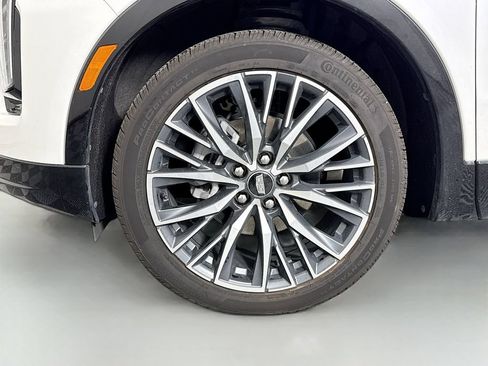 Used 2024 Cadillac XT4 Sport w/ Trailering Package AWD/4WD image 29