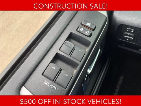 Used 2019 Toyota 4Runner SR5 AWD/4WD image 32