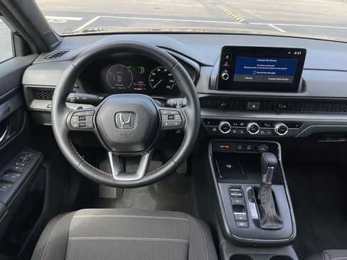 Used 2026 Honda CR-V Sport image 11