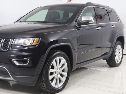 Used 2017 Jeep Grand Cherokee Limited AWD/4WD image 55